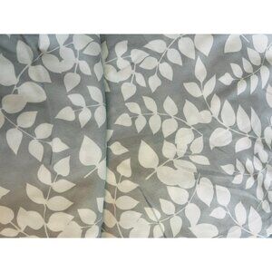 Mainstays Gray White Leaf Print 4 pce Full Size Bedding‎ Set Polyester See Picts